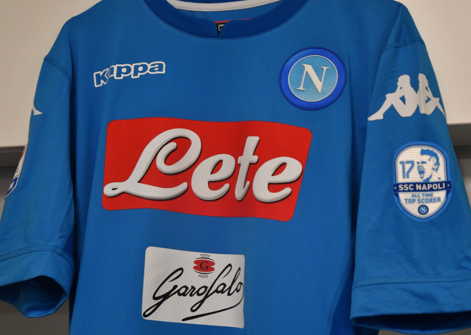 Nova camisa do Napoli para Hamsik_