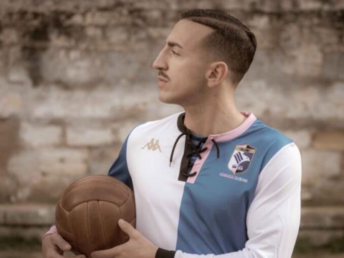 Kappa lança nova quarta camisa do Palermo FC para 2021-2022