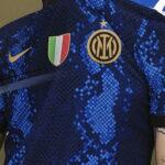 Inter lembra mascote em nova camisa 2021-2022; veja fotos