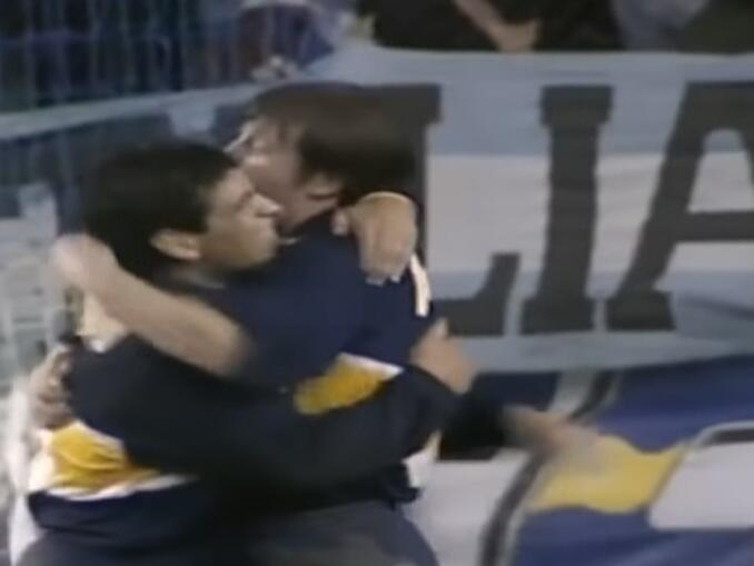 Maradona no Napoli - aposentadoria Boca Juniors