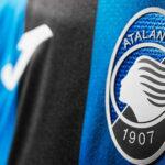Camisa Atalanta 2022-2023: veja fotos e detalhes dos 3 kits