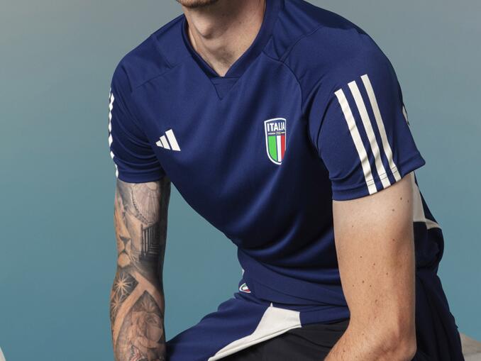 camisa itália adidas azul escuro