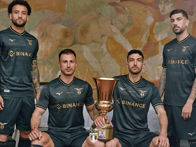 Lazio Mizuno camisa comemorativa Copa Itália 2013 -
