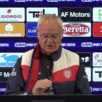 Ranieri diz que pediu demissão do Cagliari, mas desistiu por jogadores