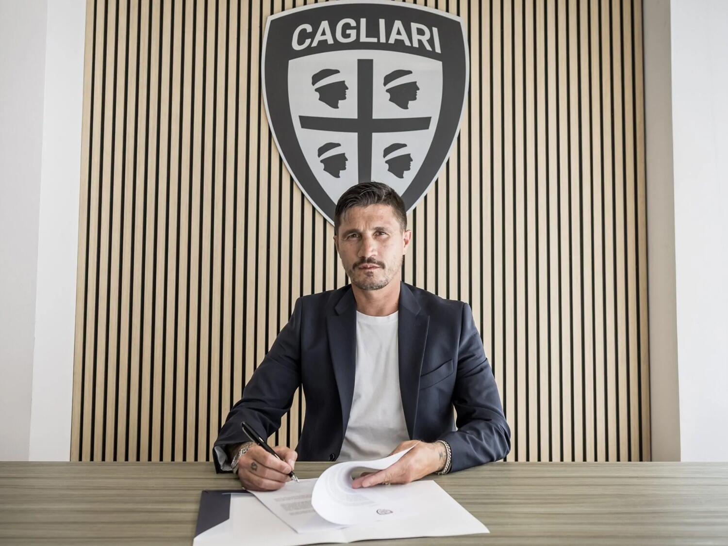 Fabio Pisacane treinador Cagliari